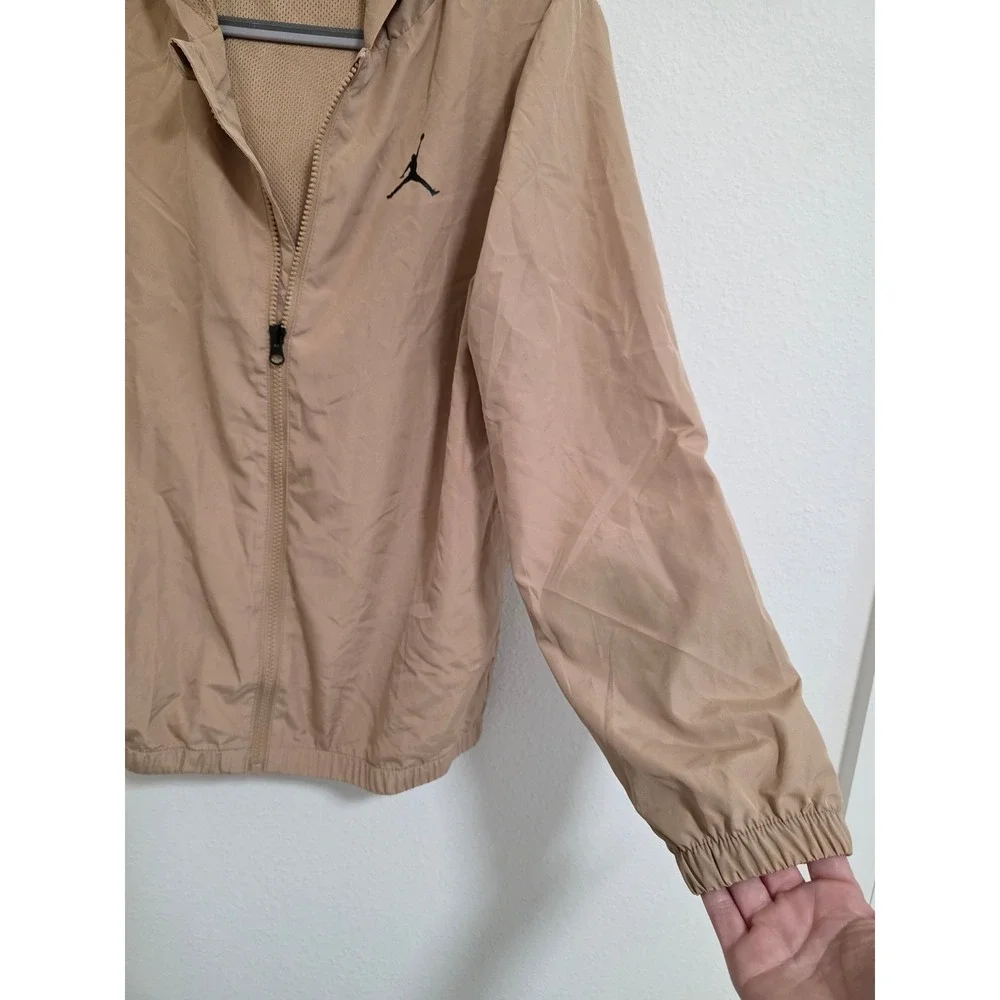 Jordan Boys kids Windbreaker Jacket Tan Khaki Jumpman‎ Logo Full Zip Hooded Lg